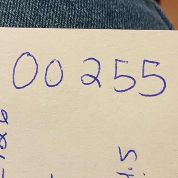 🤎 BDG Urban Outfitters Mom High-Rise Blue Distressed Denim cut Off Jean Shorts 2 - Picture 5 of 5